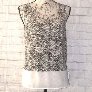 Forever 21 Women's White and Black Sleeveless Blouse, Size S